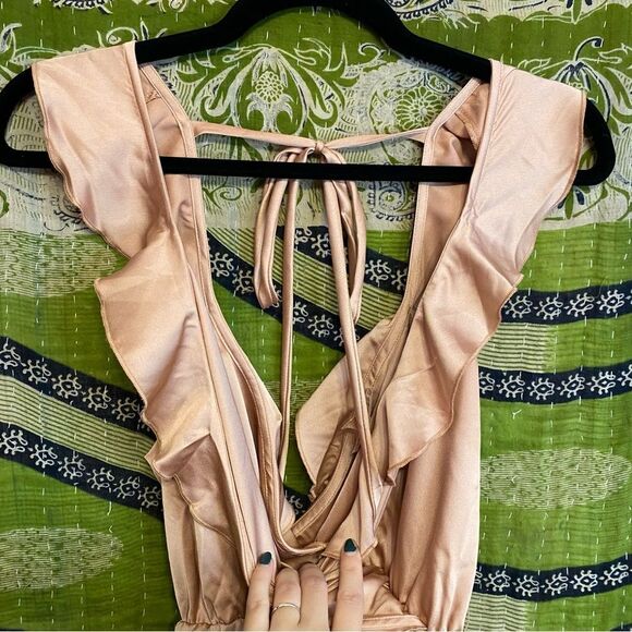 Show Me Your Mumu Rose Gold Samantha Ruffle Wrap Dress Size Medium MISSING SASH - Picture 5 of 16